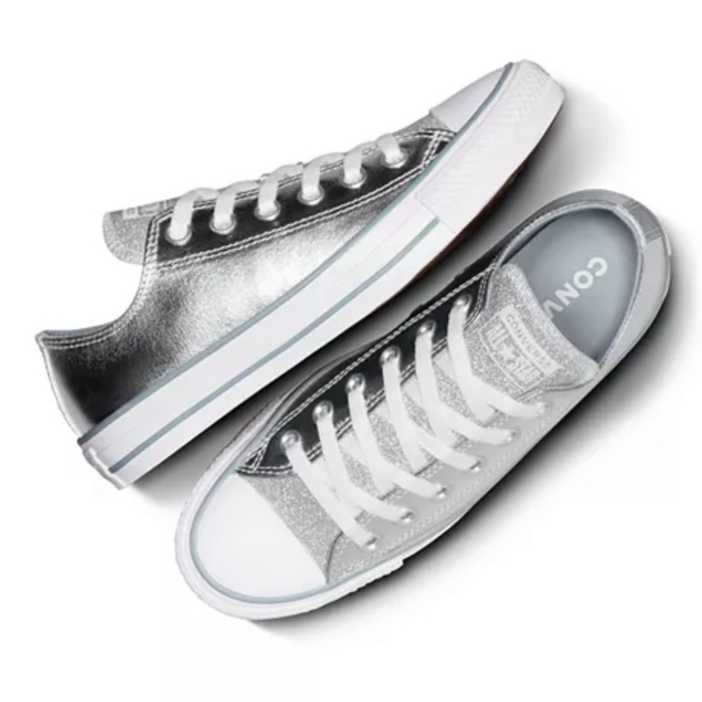 NWOT Womens Converse Chuck Taylor All Star Sparkle Party Low-Top Sneaker, Sz 5.5 - Picture 3 of 15